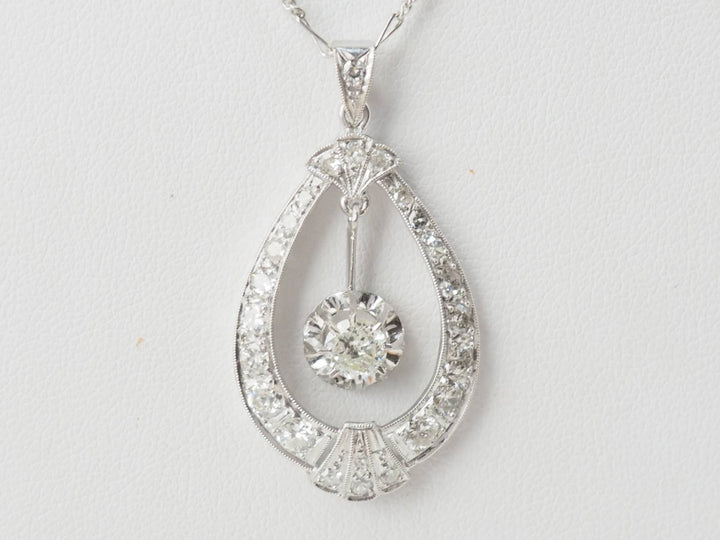 Collier Art déco L&