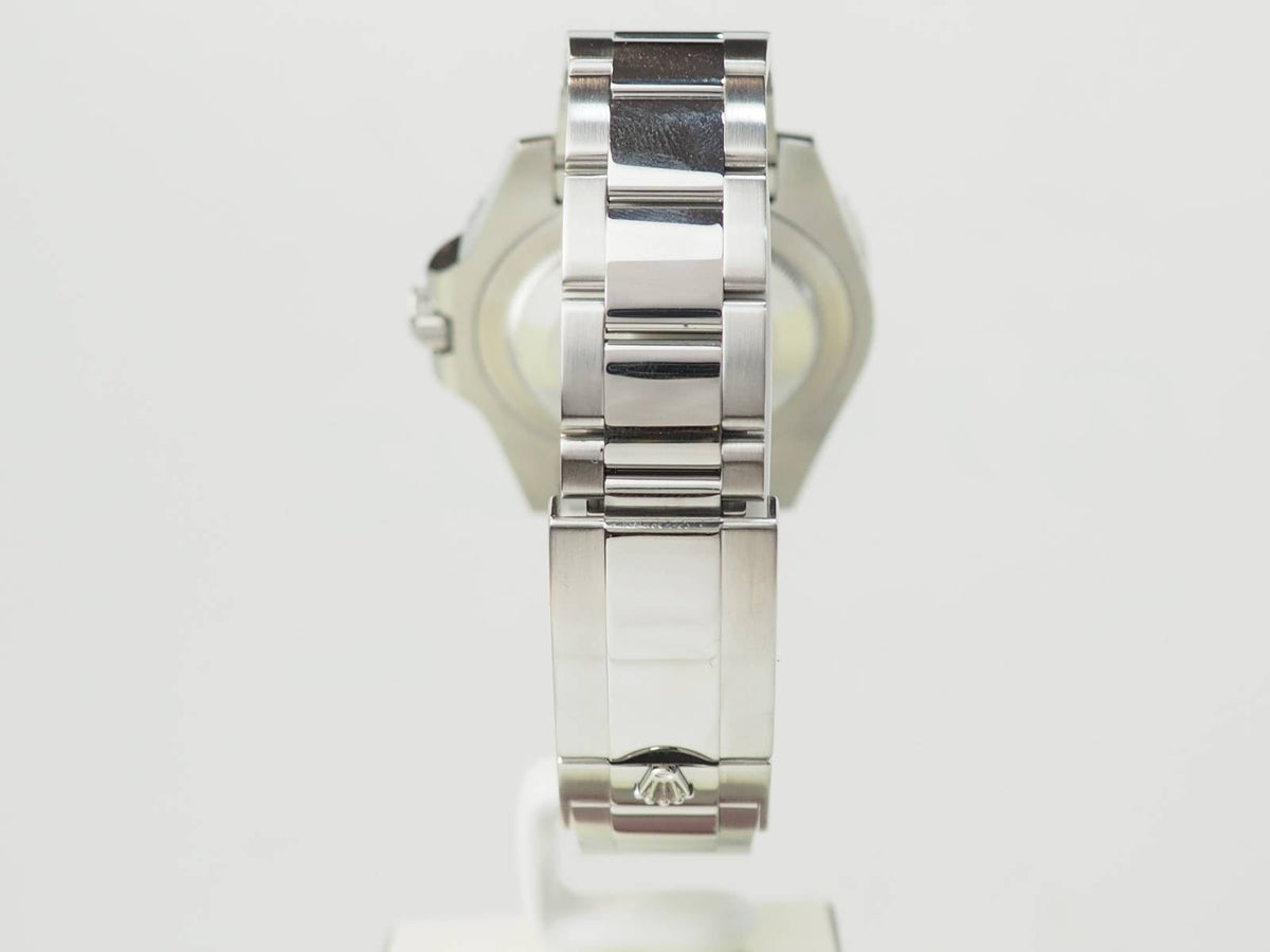 Bracelet Oyster en acier d'une montre L'Aurore Rolex GMT-Master II Batman avec fermoir déployant