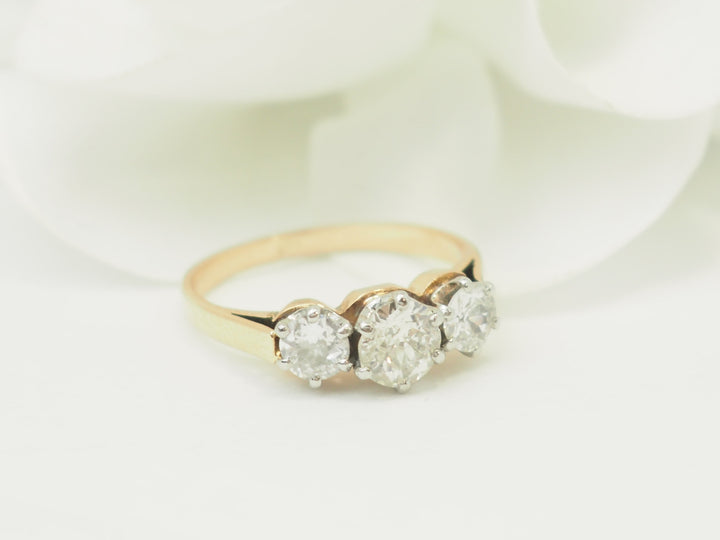Bague ancienne trilogie L&