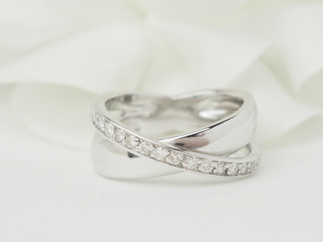 Bague croisée L&
