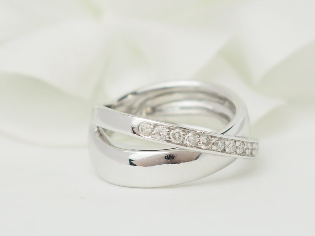 Bague croisée L&