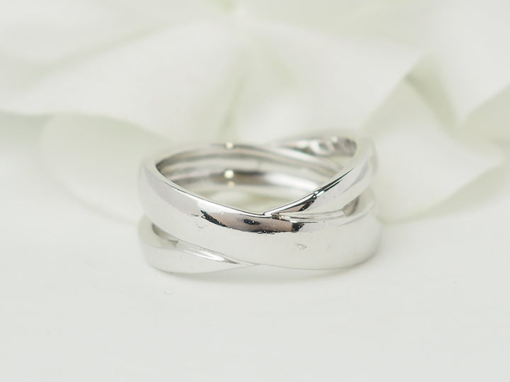 Bague croisée L&