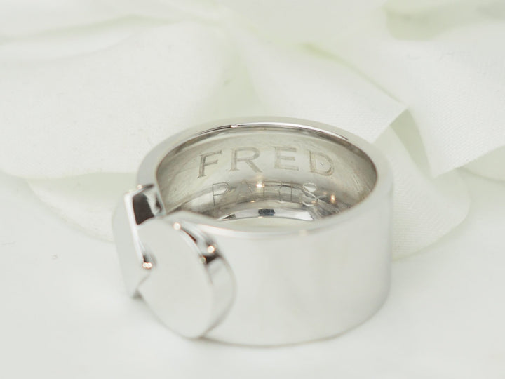 Bague vintage Fred Fredkiss en or blanc 18 carats signée L&
