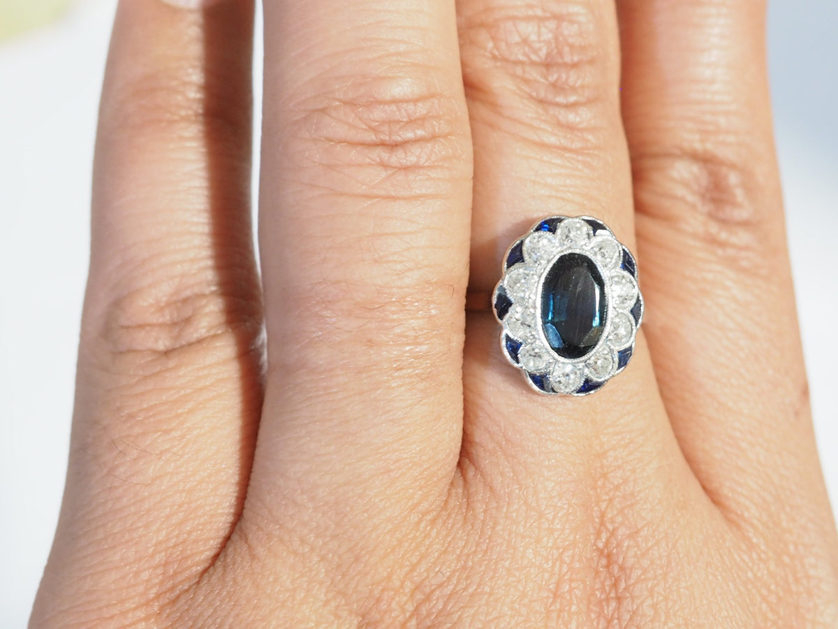Bague Ancienne Pompadour Saphir 1,80ct Diamants 0,50ct Or Blanc Art Déco