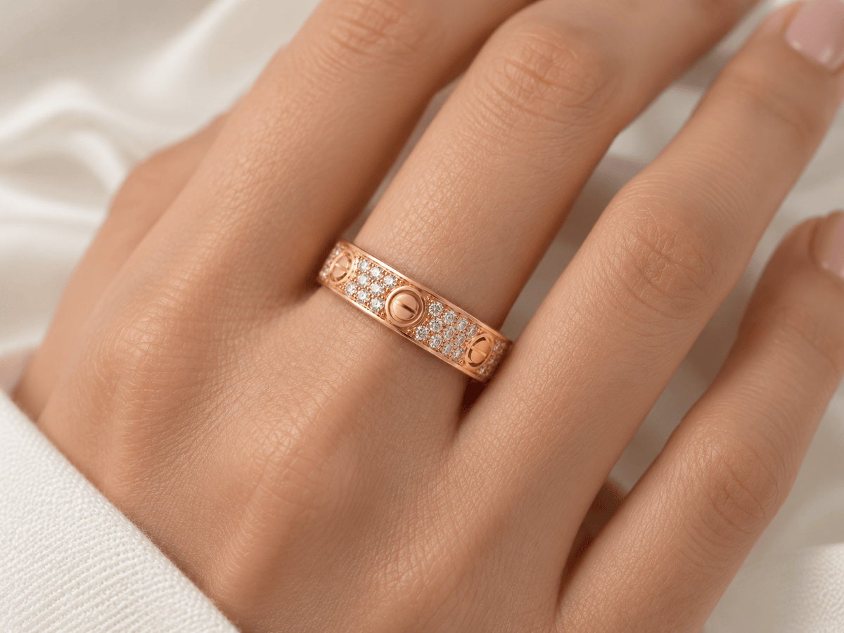 Bague Cartier Love Or Rose Diamants 0,31ct