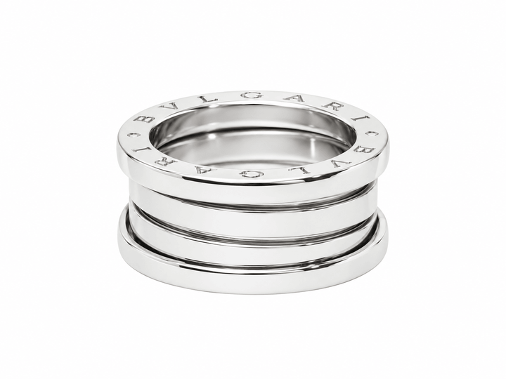 Bague Bvlgari B.ZERO1 en or blanc 18 carats, 8 mm de largeur, avec signature gravée, proposée par L&