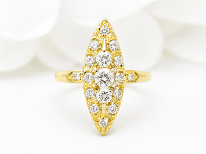 Bague marquise L&