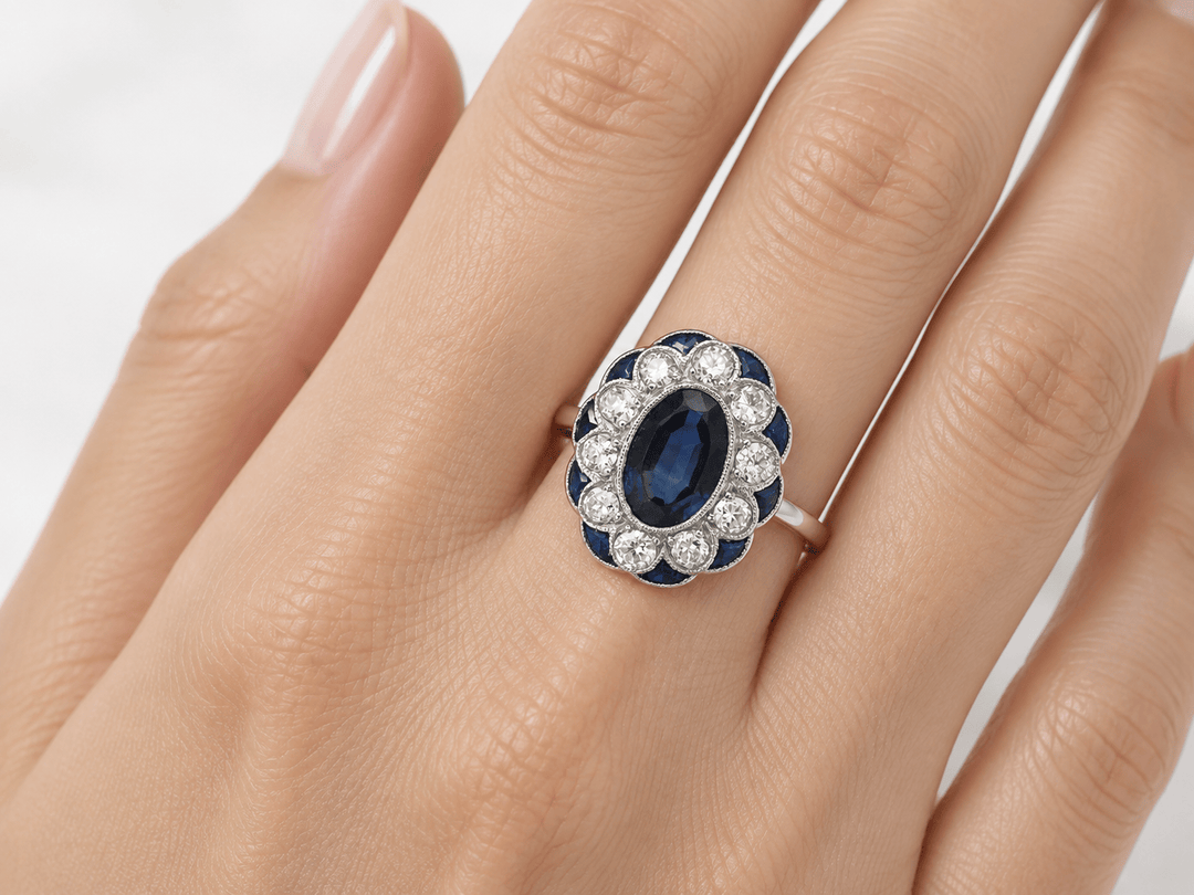 Bague Ancienne Pompadour Saphir 1,80ct Diamants 0,50ct Or Blanc Art Déco