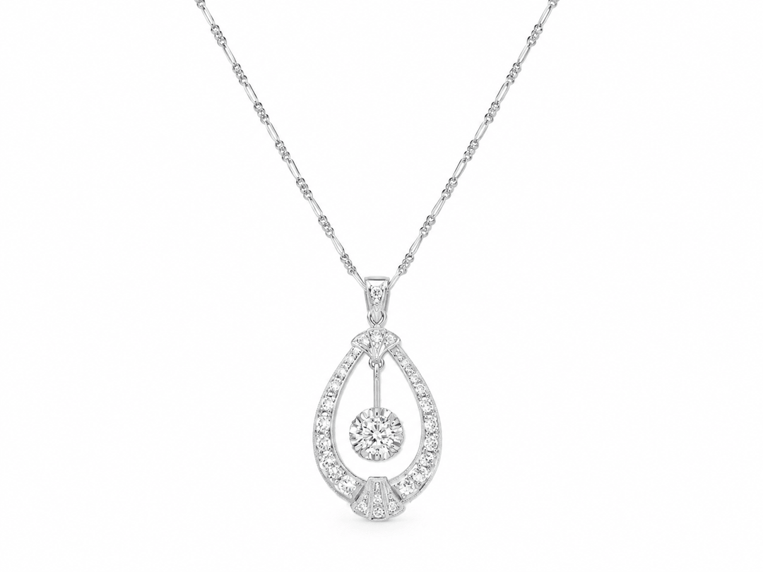 Collier Art déco en or blanc et diamants