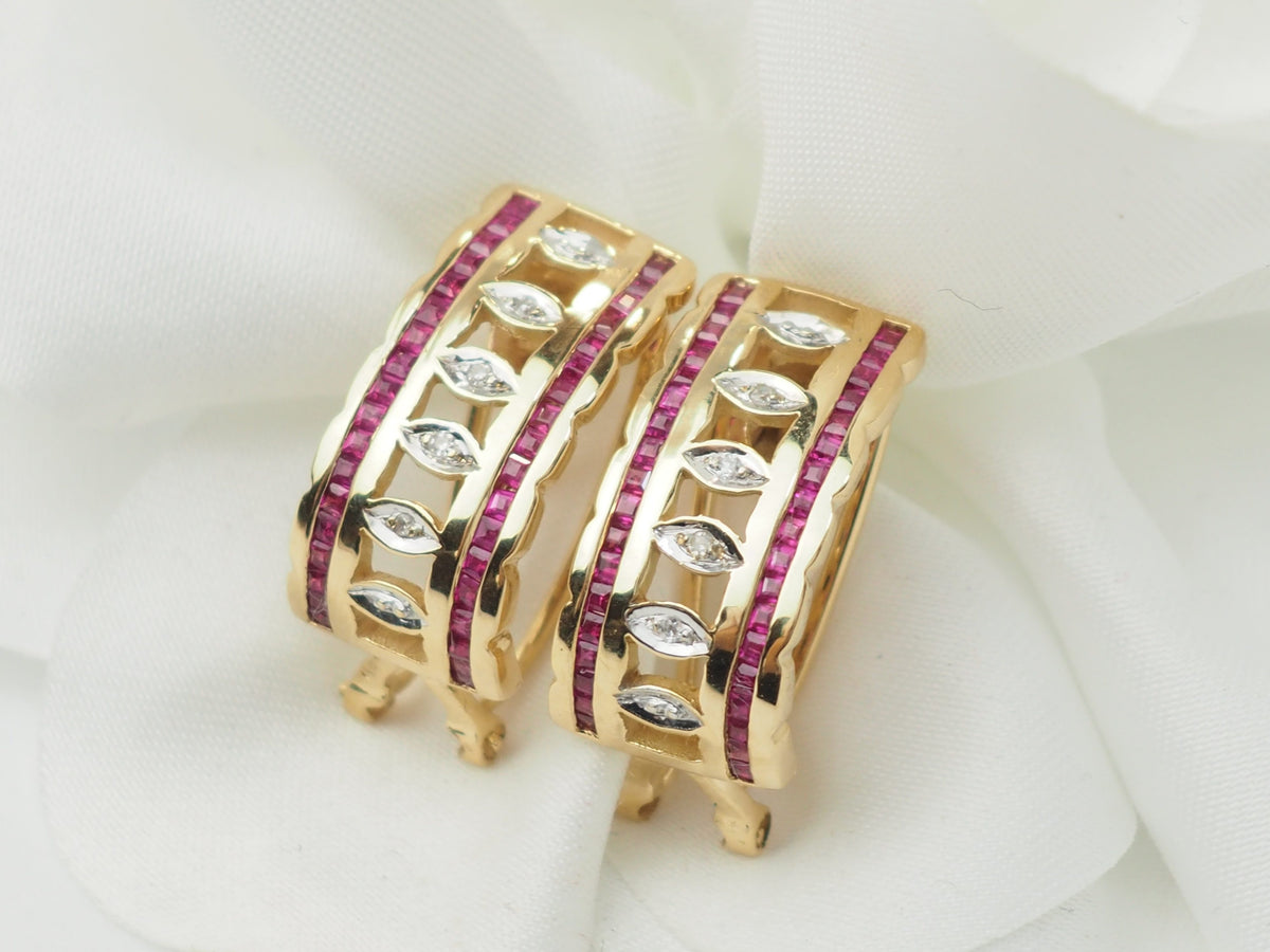 Boucles d'oreilles vintage en or jaune, rubis et diamants