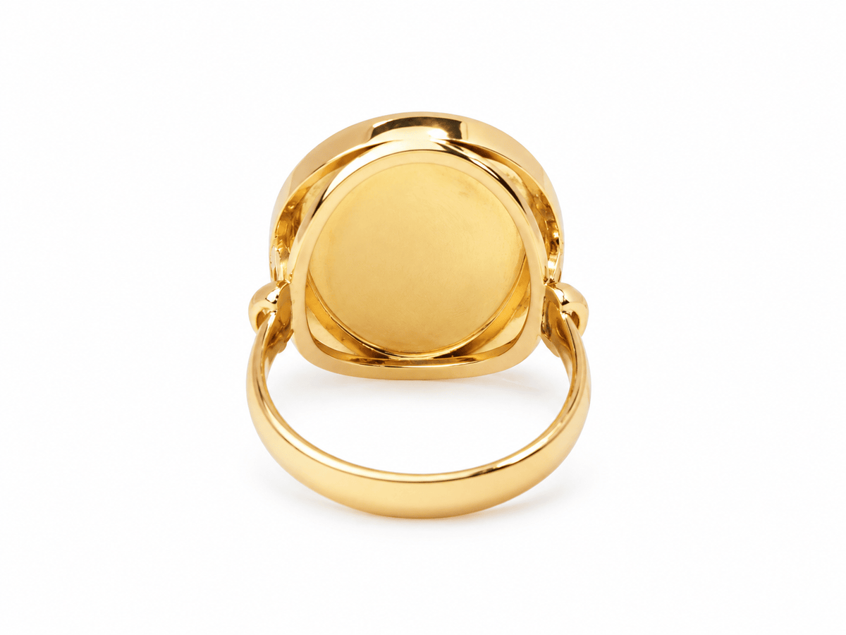 Bague intaille sur cornaline en or jaune et or rose