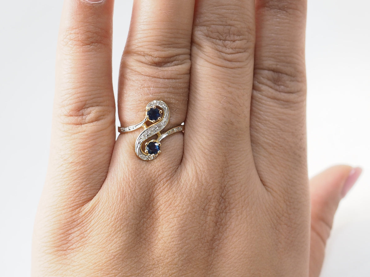 Bague Toi et Moi en or bicolore, saphirs et diamants
