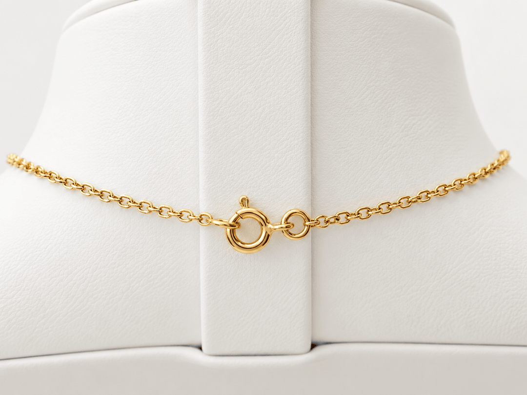 Collier Pendentif Poiray Cœur Entrelacé Petit Modèle en or jaune
