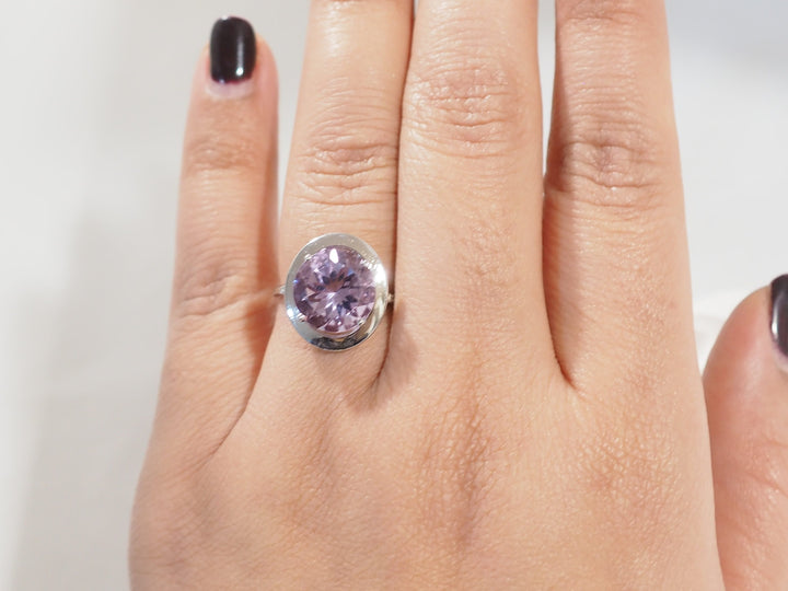 Bague Mauboussin "Vraiment jolie mon amour" en or blanc, Améthyste et diamants