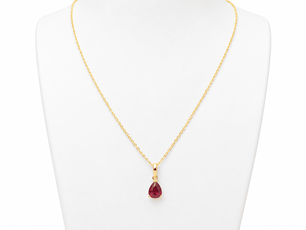 Pendentif rubis naturel taille poire 1,76 carat en or jaune