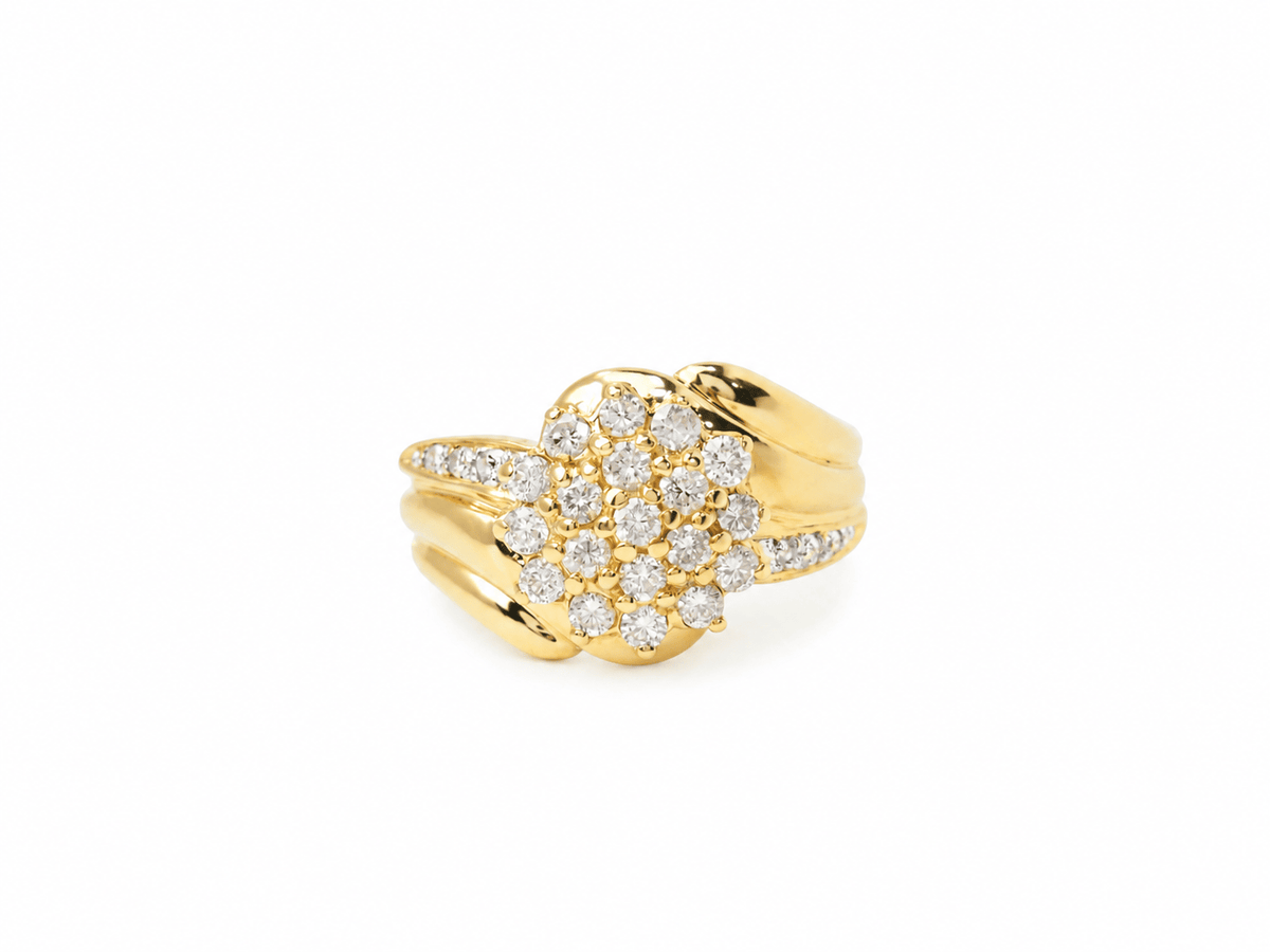 Bague vintage L'Aurore en or jaune 18 carats avec pavage de diamants taille brillant de 0,40 carat
