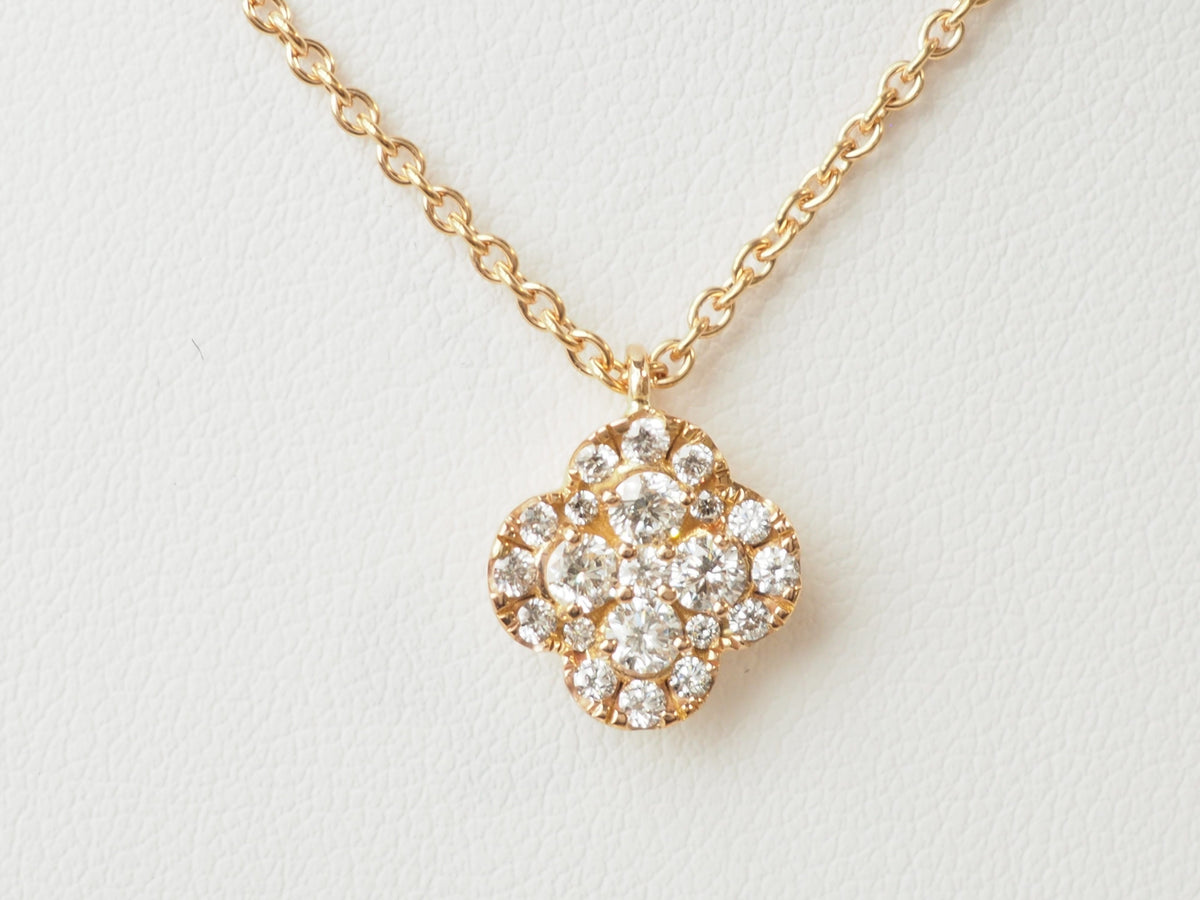 pendentif trèfle en or jaune et diamants